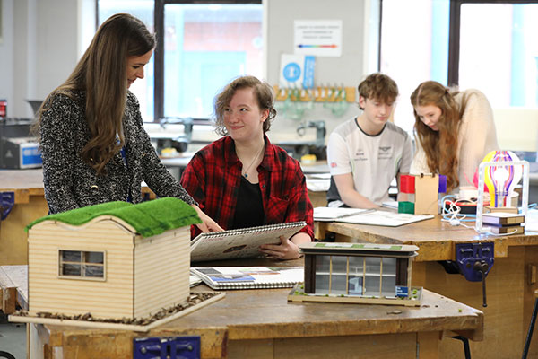 Students in art class