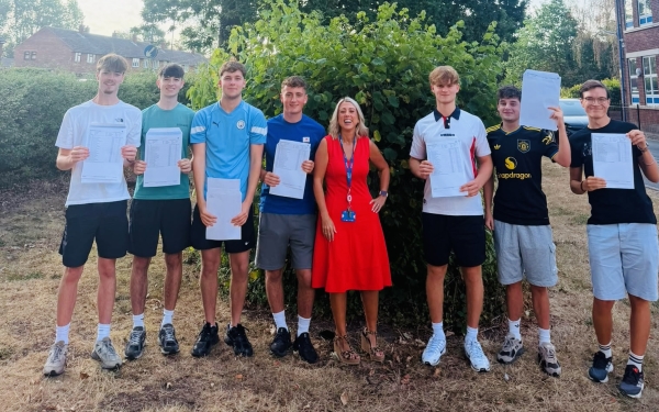Cambridge, Warwick and Bath Destinations Highlight Exceptional A Level Success at The Maelor School